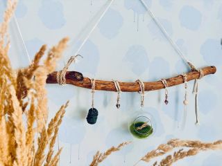 Moje jesenné dekorácie… ~ brusene drevo, tekvička, aerarium s machom a prirodnými liečivými kameňmi jesene JASPIS &...